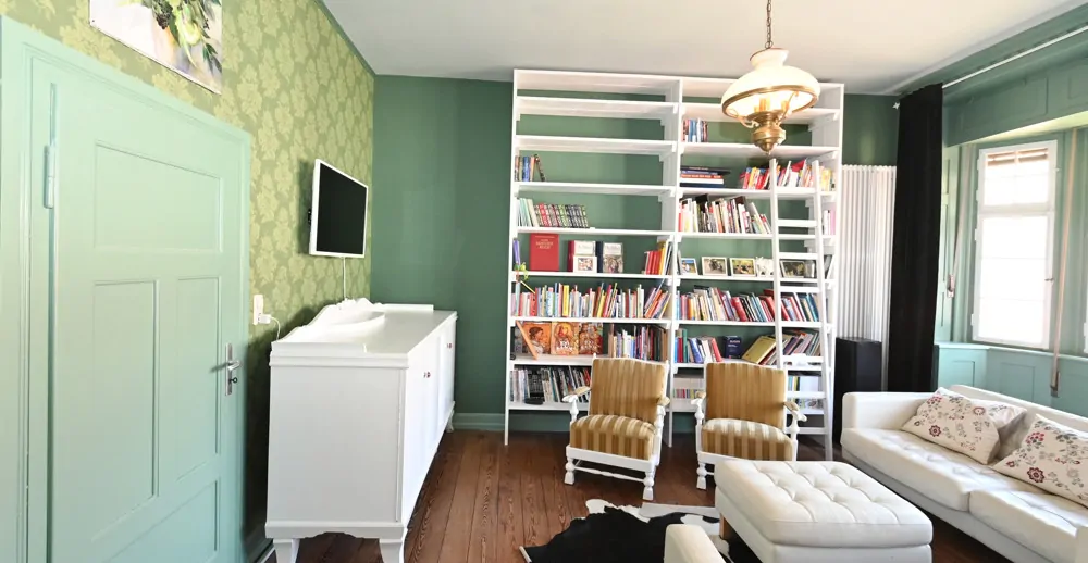 Sanierte Jugendstilvilla mit unterschiedlichen Nutzungsmöglichkeiten!