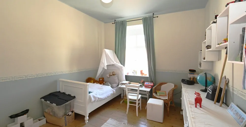 Sanierte Jugendstilvilla mit unterschiedlichen Nutzungsmöglichkeiten!