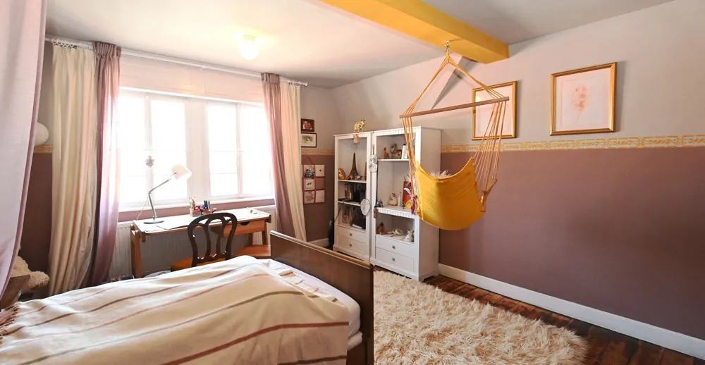 Sanierte Jugendstilvilla mit unterschiedlichen Nutzungsmöglichkeiten!