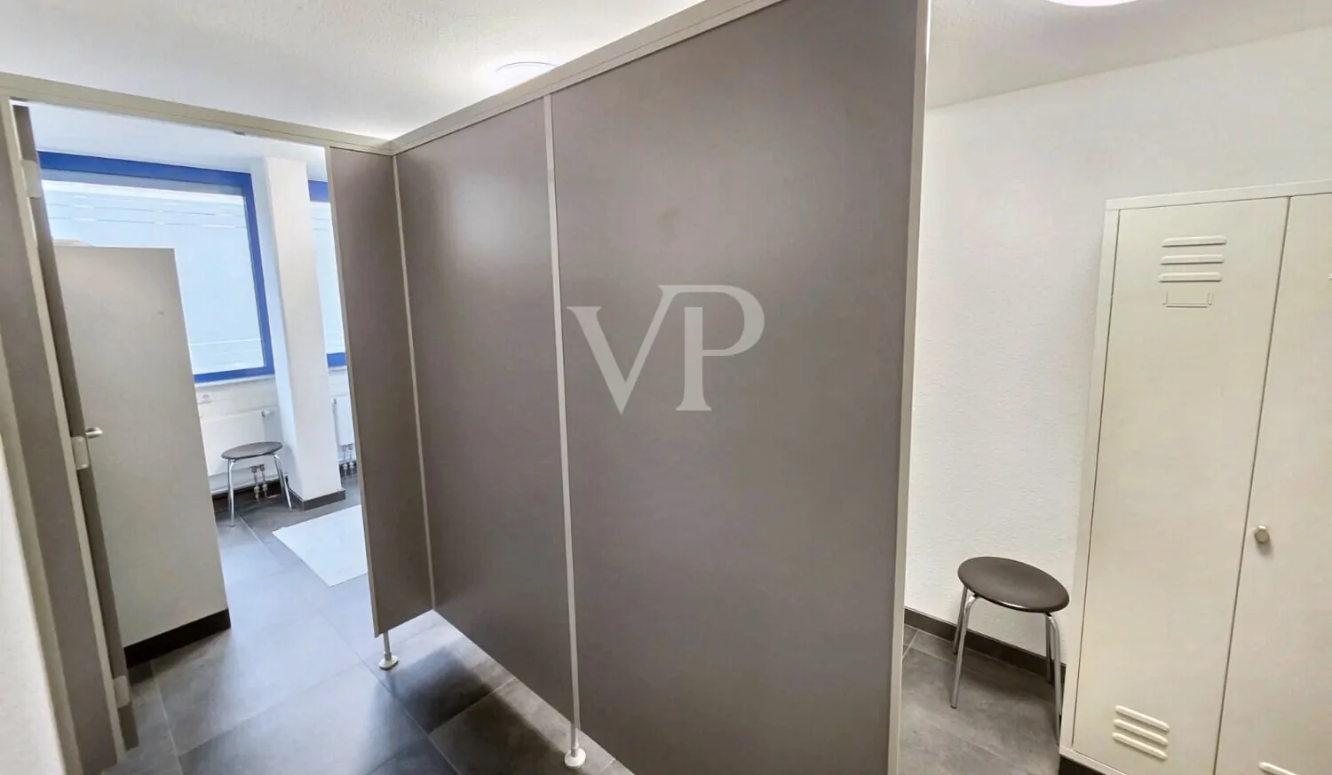 5f77aa82-775c-4950-a379-546ddcd8a11e