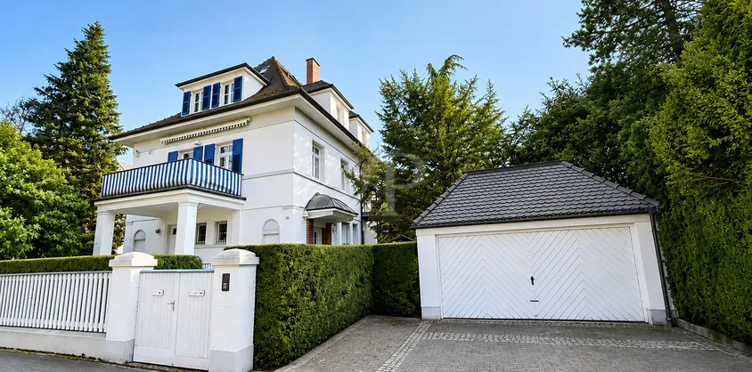 von Poll Immobilien GmbH