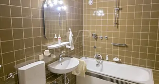 von_poll_real_estate_property_26010001_image_12