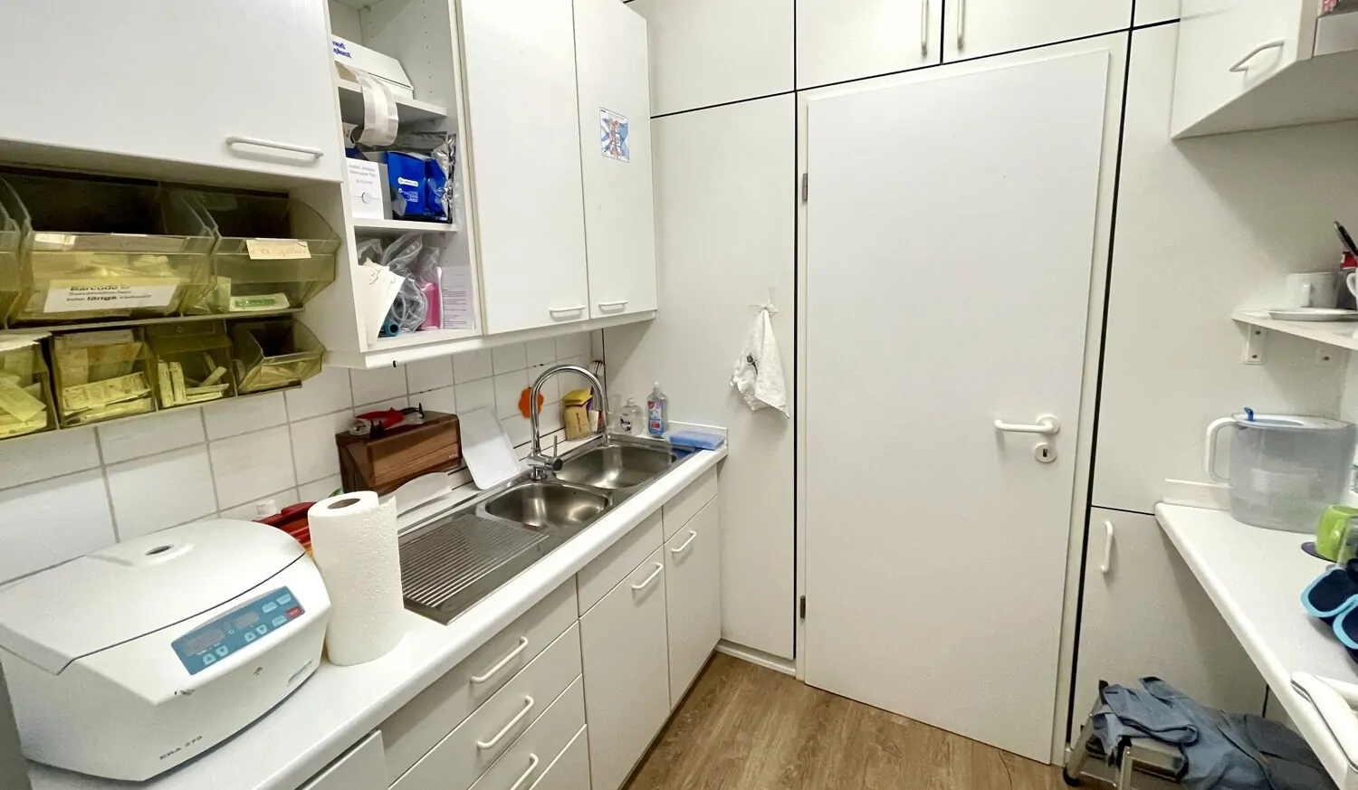 Schöne Praxisräume in bester Lage evtl. als Wohnraum möglich