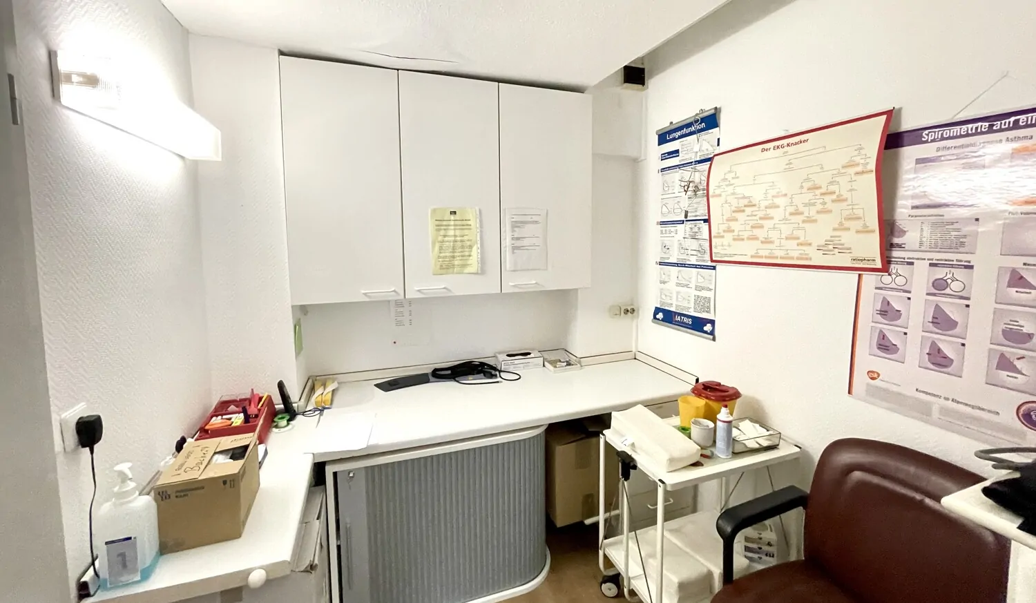 Schöne Praxisräume in bester Lage evtl. als Wohnraum möglich