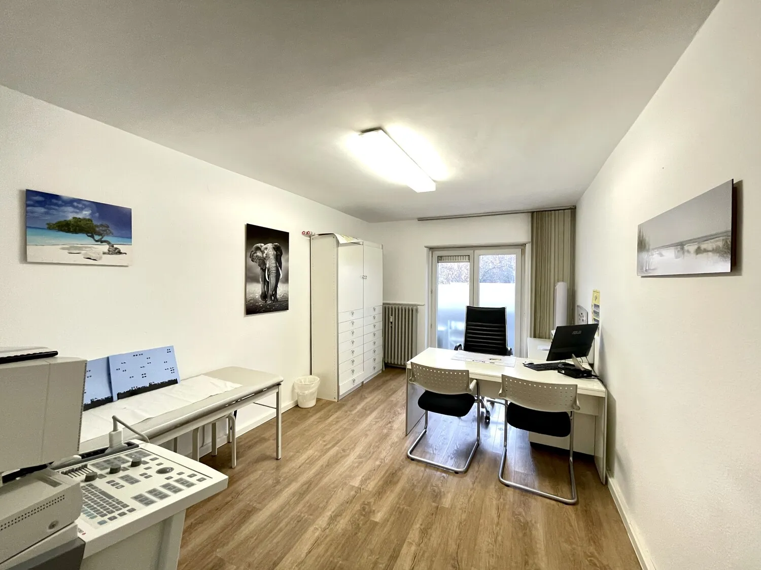 Schöne Praxisräume in bester Lage evtl. als Wohnraum möglich