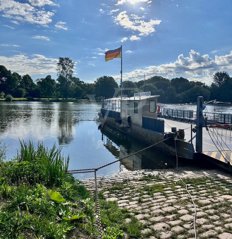 Hochwertig saniertes Denkmalhaus in zentraler und ruhiger Lage in Neckarnähe