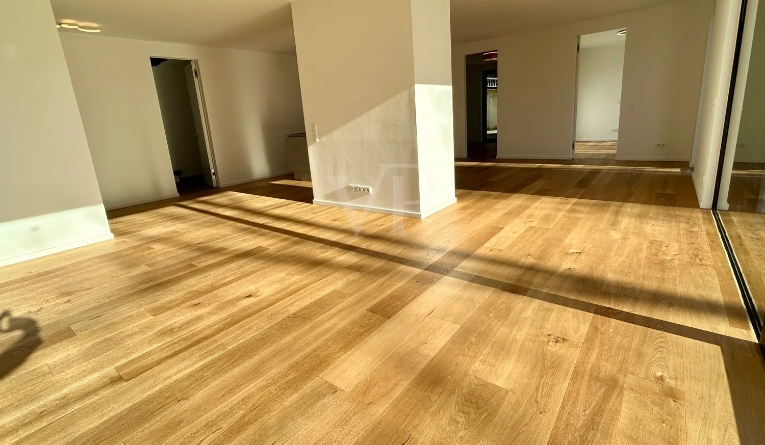 „Neubau von 2019: Stilvolle 3-Zimmer-Wohnung mit Gartennutzung“