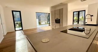 von_poll_real_estate_property_25018005_image_5