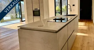 von_poll_real_estate_property_25018005_image_1