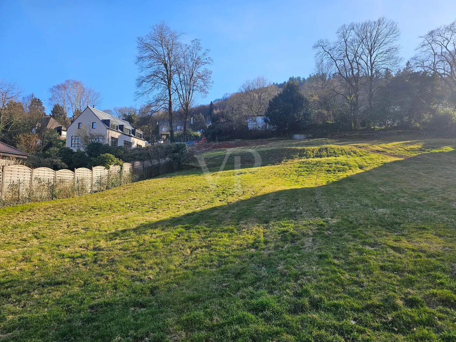 New price: Schloß-Wolfsbrunnenweg Heidelberg: sunny building plot with a view