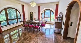 von_poll_real_estate_property_25018030_image_13