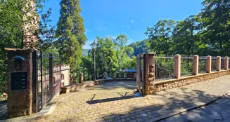 von_poll_real_estate_property_25018030_image_2