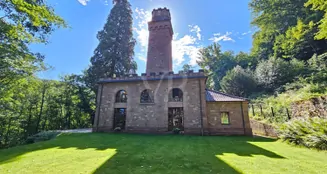 von_poll_real_estate_property_25018030_image_1