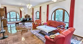 von_poll_real_estate_property_25018030_image_12