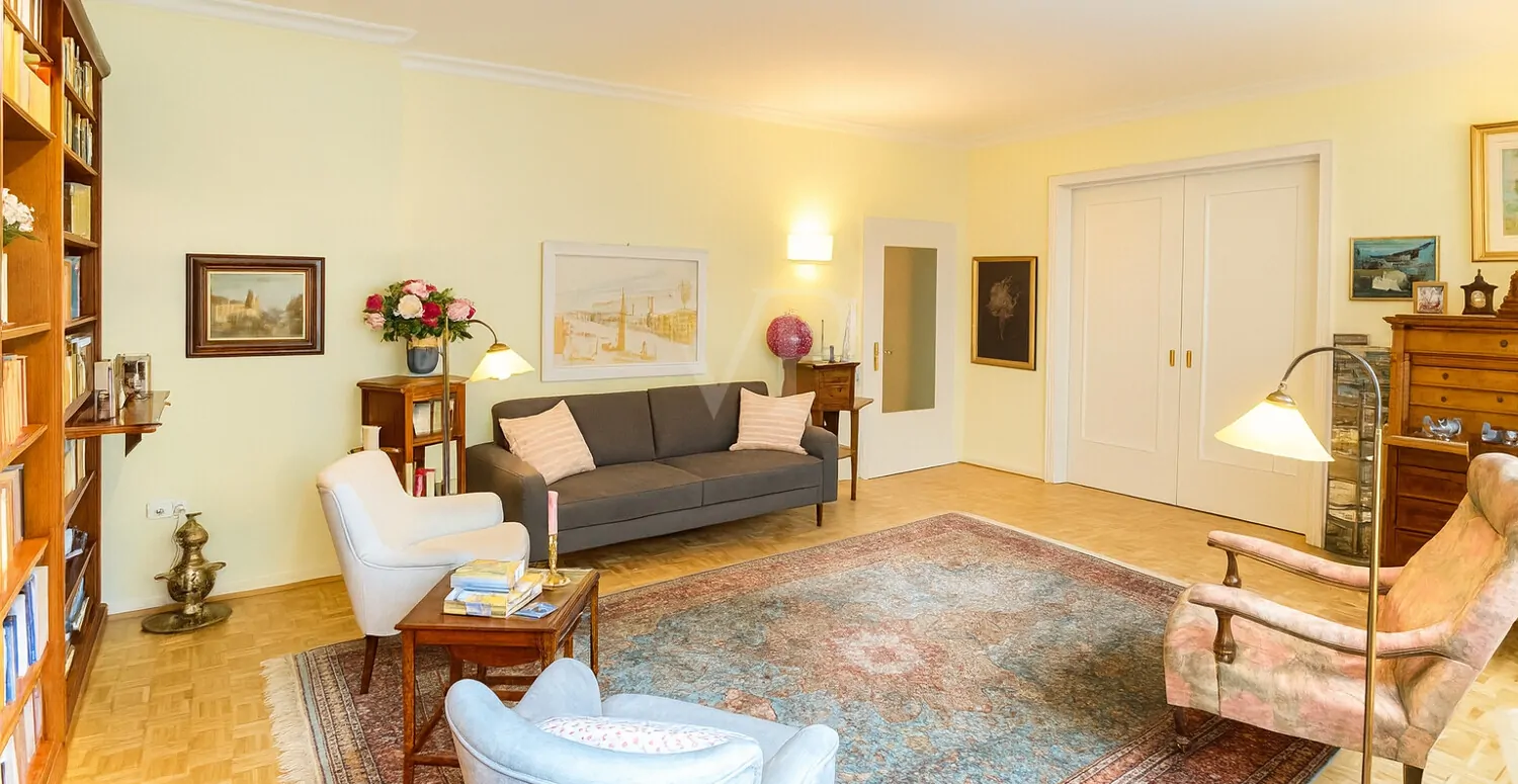 Luxeriöse Beletage mit Balkon in unmittelbarer Nähe zum Luisenpark