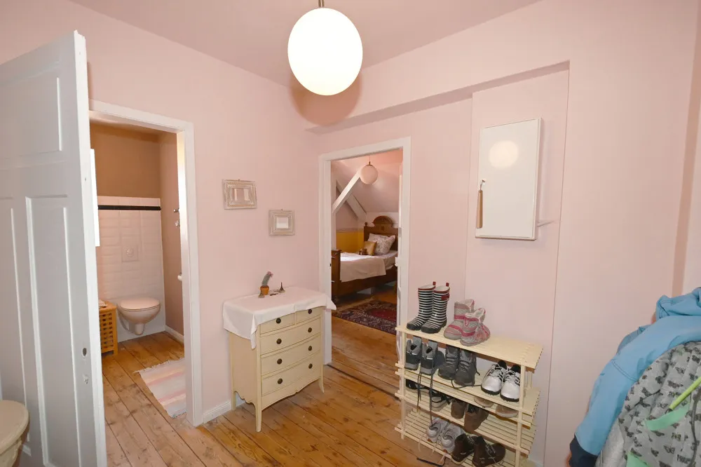 Renovated Art Nouveau villa with various usage options!