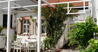 von_poll_real_estate_property_25154040_image_3