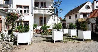 von_poll_real_estate_property_25154040_image_2