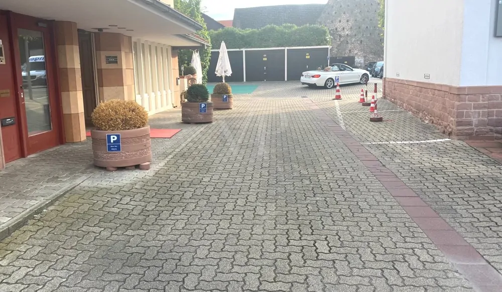 VERKAUFT! Kernsaniertes Kulturdenkmal - voll vermietet +  Luxus-Maisonette zur Selbstnutzung!