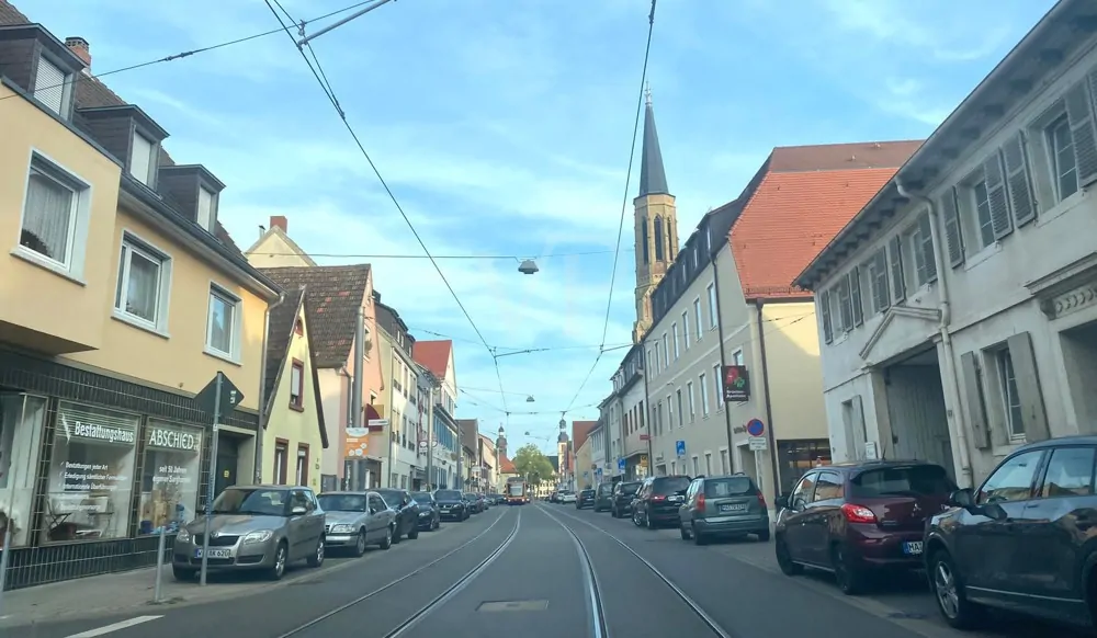 VERKAUFT! Kernsaniertes Kulturdenkmal - voll vermietet +  Luxus-Maisonette zur Selbstnutzung!