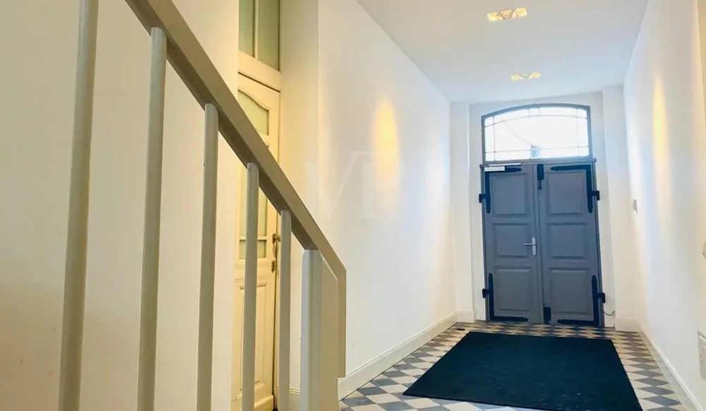 VERKAUFT! Kernsaniertes Kulturdenkmal - voll vermietet +  Luxus-Maisonette zur Selbstnutzung!