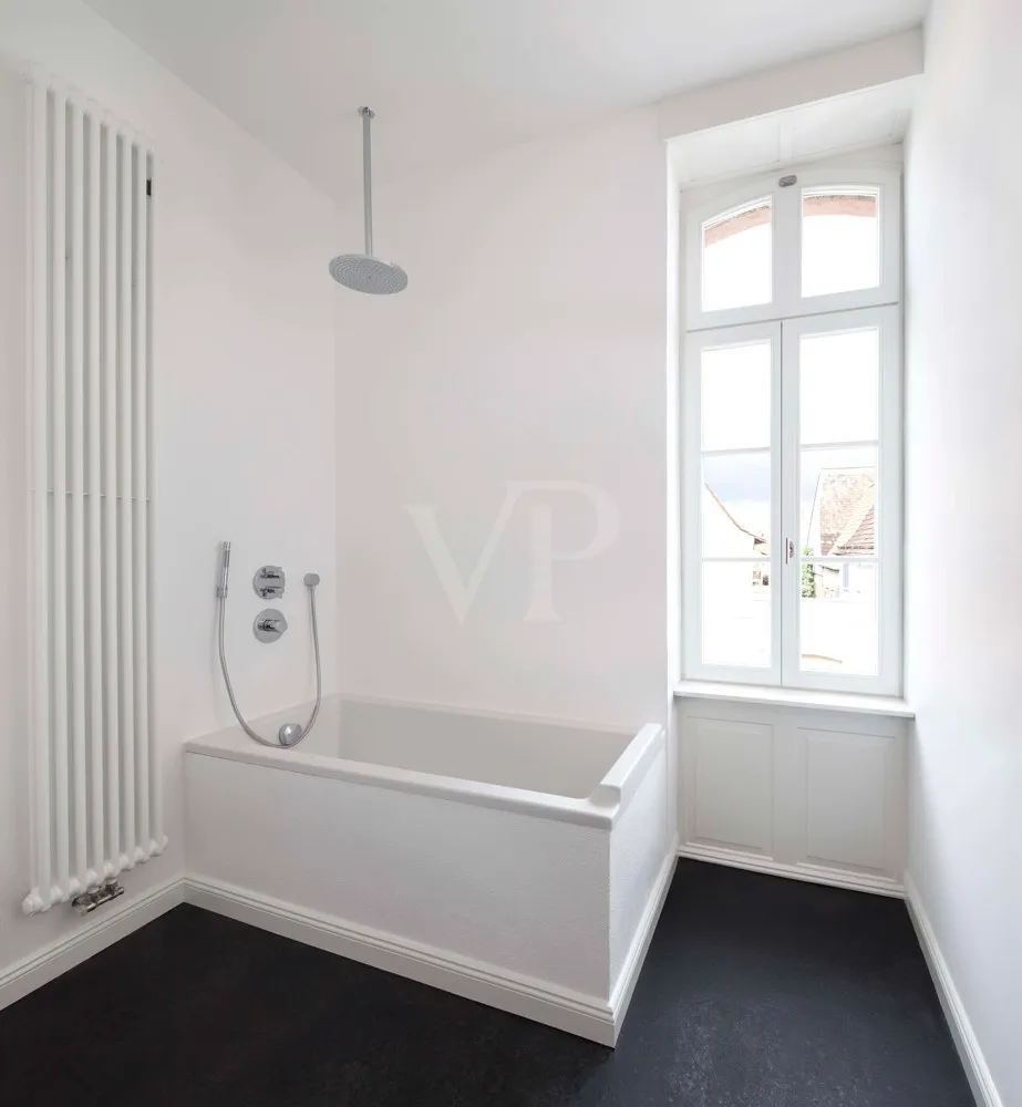 VERKAUFT! Kernsaniertes Kulturdenkmal - voll vermietet +  Luxus-Maisonette zur Selbstnutzung!