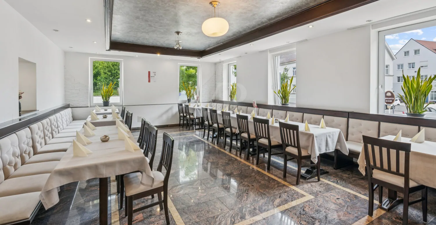 Renditeobjekt mit Gastronomie, moderner Wohnung und Vermietungsmöglichkeiten