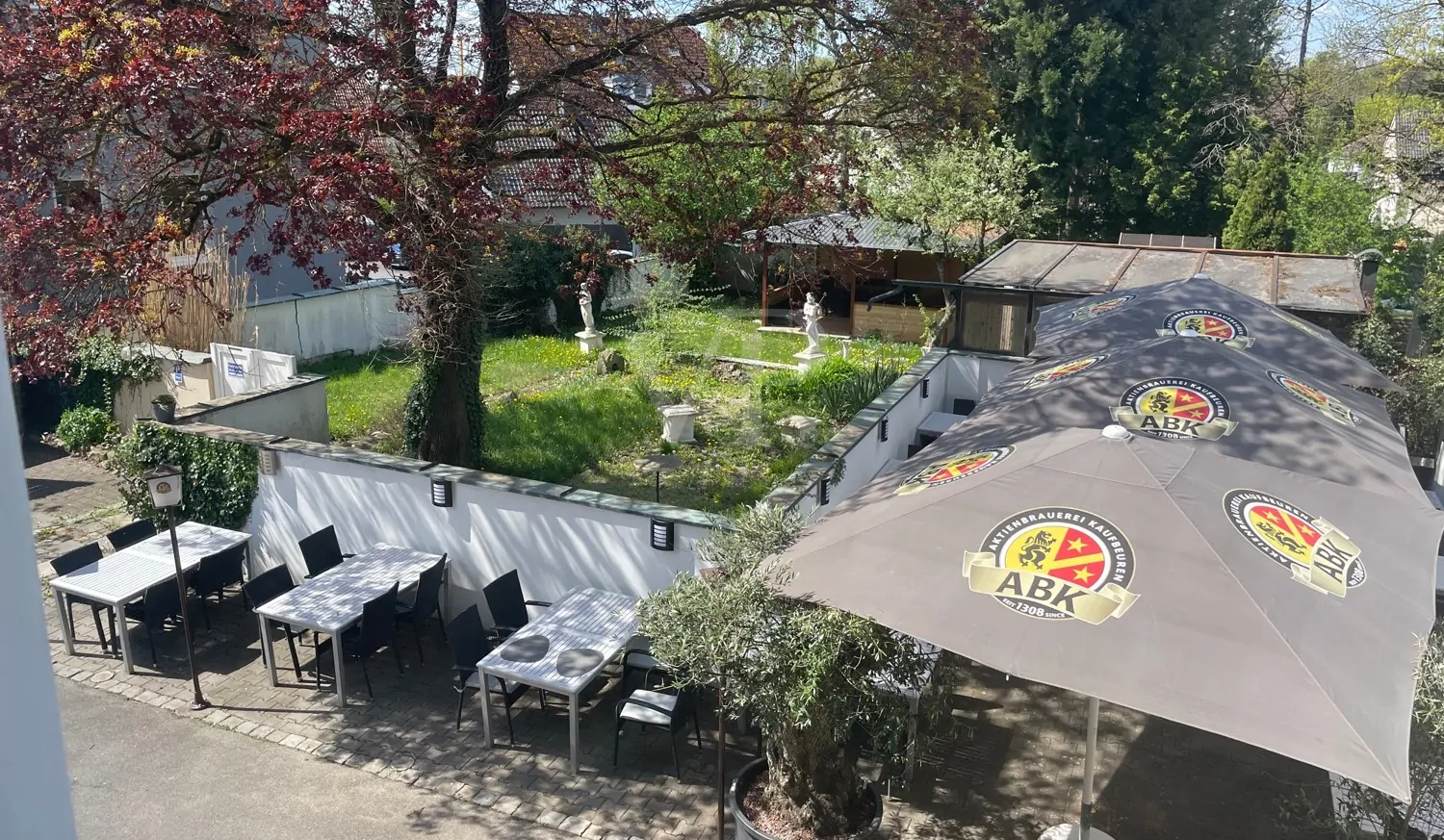 Renditeobjekt mit Gastronomie, moderner Wohnung und Vermietungsmöglichkeiten