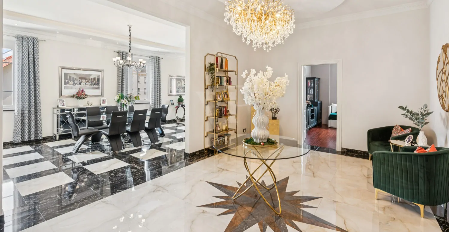 Renditeobjekt mit Gastronomie, moderner Wohnung und Vermietungsmöglichkeiten