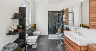 von_poll_real_estate_property_25122095_image_9