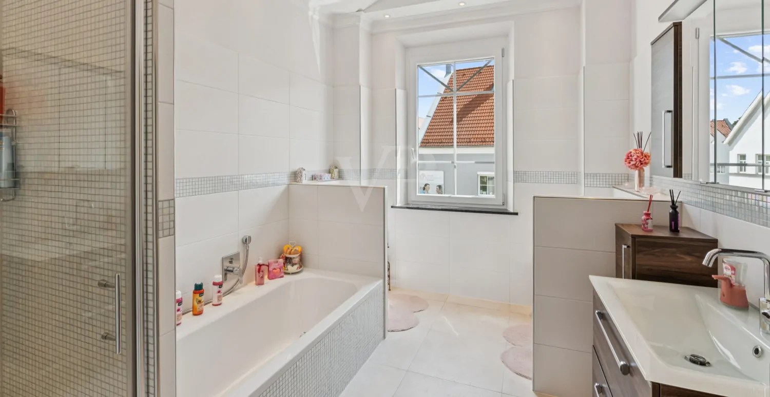 Renditeobjekt mit Gastronomie, moderner Wohnung und Vermietungsmöglichkeiten