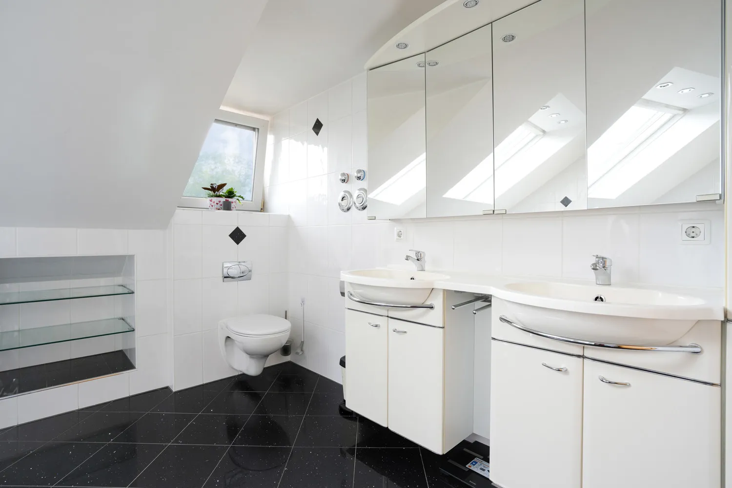 Über den Dächern von Leitershofen