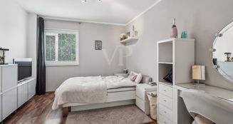 von_poll_real_estate_property_25122068_image_11