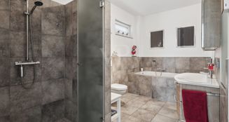 von_poll_real_estate_property_25122068_image_8
