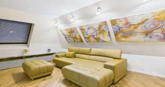 von_poll_real_estate_property_25122140_image_6