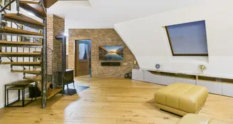 von_poll_real_estate_property_25122140_image_1