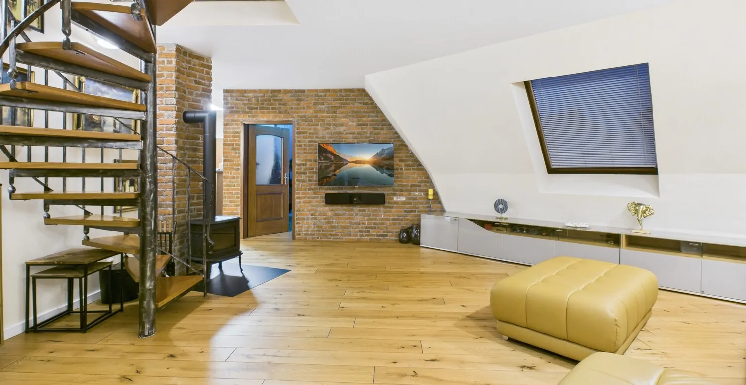 Elegantes & modernes Wohnen mit zwei Bädern