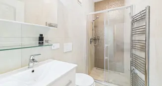 von_poll_real_estate_property_25122140_image_4