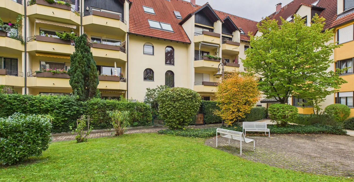 Elegantes & modernes Wohnen mit zwei Bädern