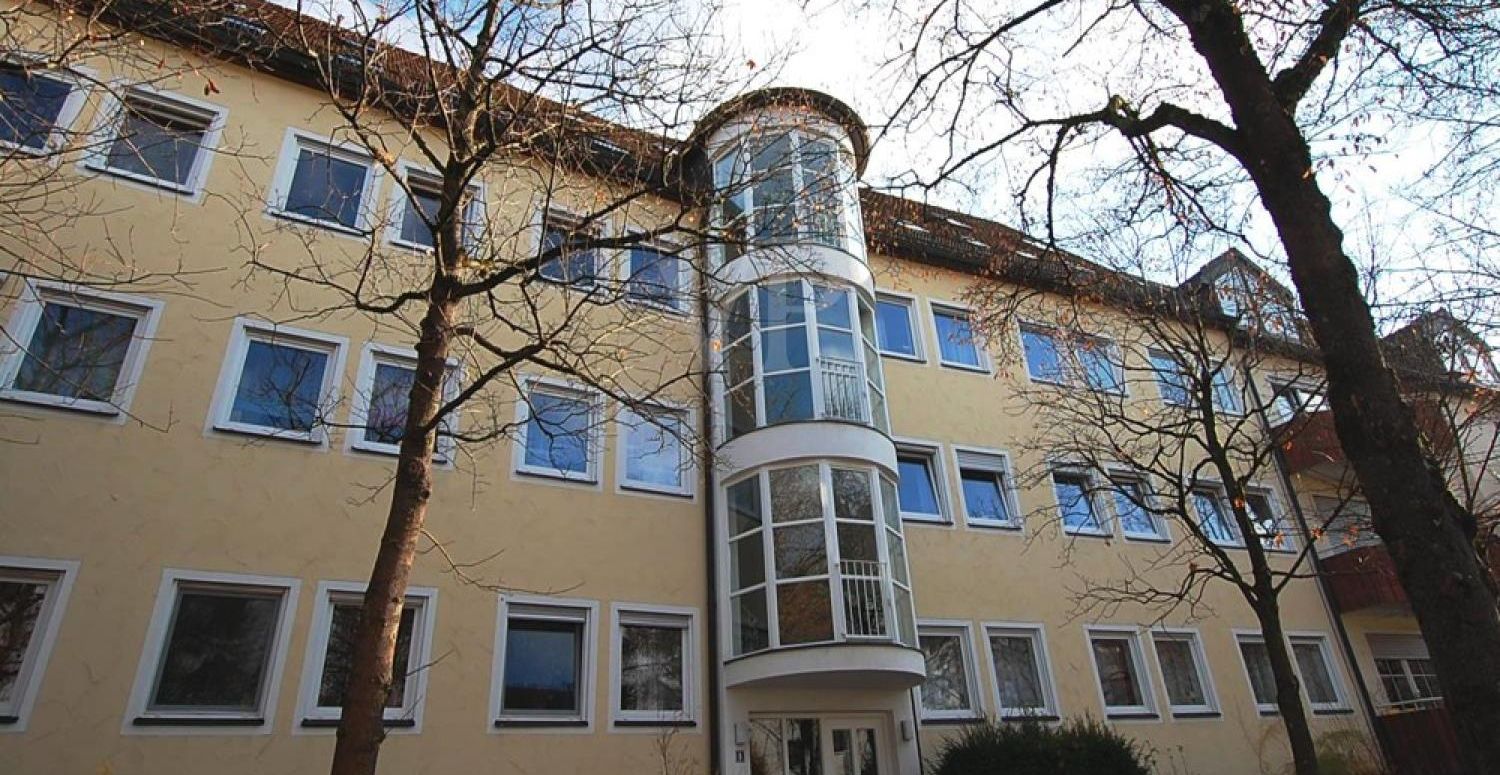 Lichtdurchflutet mit großzügiger Dachterrasse im Univiertel