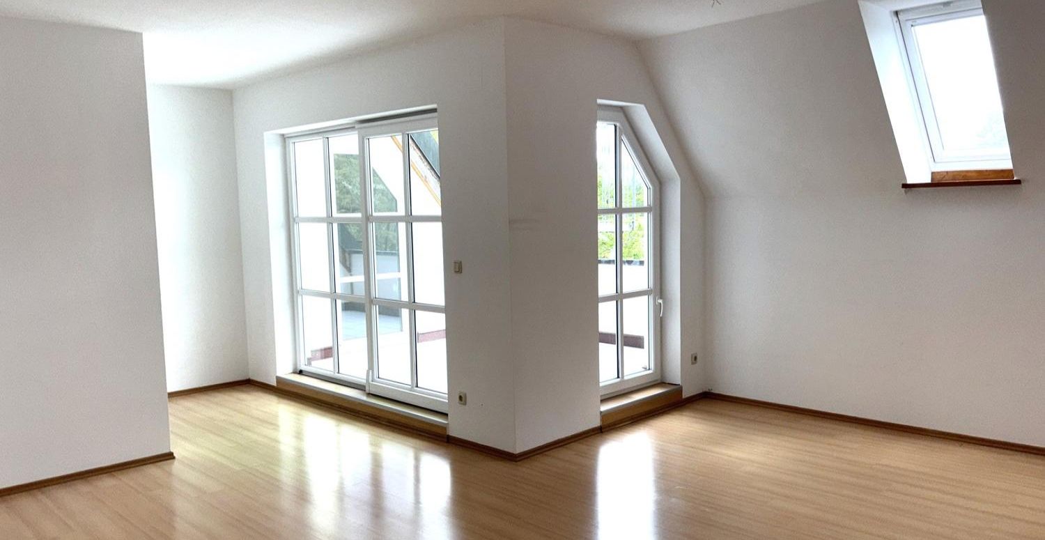 Lichtdurchflutet mit großzügiger Dachterrasse im Univiertel