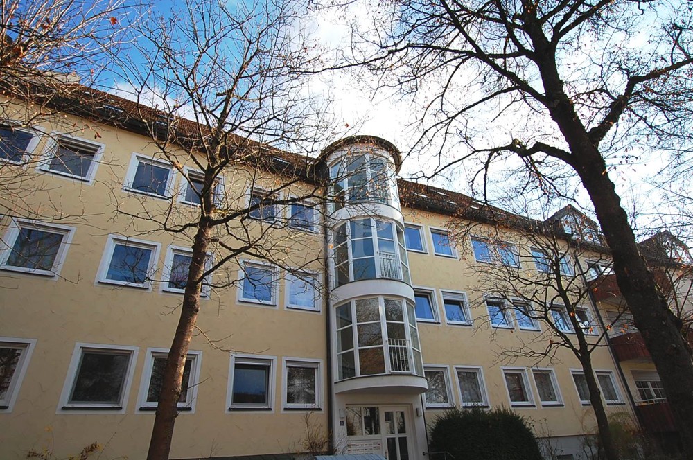 Lichtdurchflutet mit großzügiger Dachterrasse im Univiertel