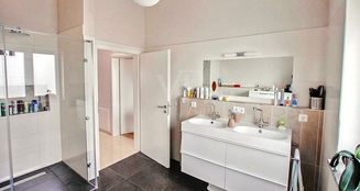 von_poll_real_estate_property_25122079_image_5