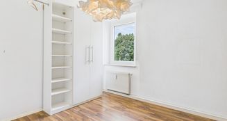 von_poll_real_estate_property_25122081_image_2
