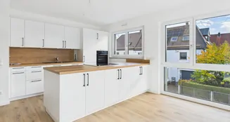 von_poll_real_estate_property_25122086_image_1