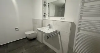 von_poll_real_estate_property_25122086_image_4