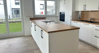 von_poll_real_estate_property_25122085_image_7