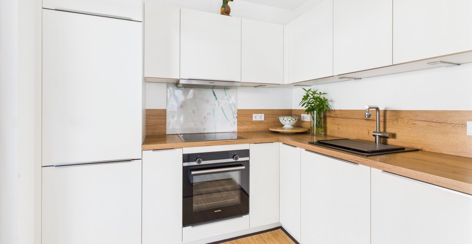 Neuwertige Erdgeschosswohnung mit Garten