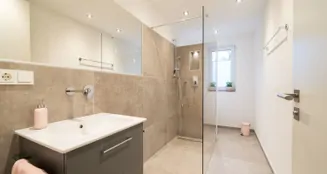 von_poll_real_estate_property_24248147.1_image_11