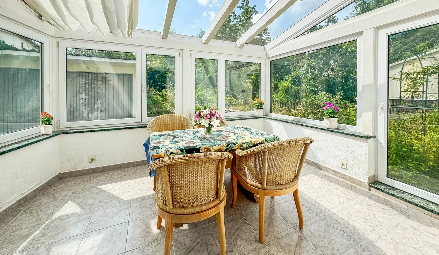 Gemütliche Doppelhaushälfte im Grünen